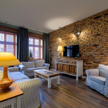 Old House Apartments Poznan Ngoại thất bức ảnh