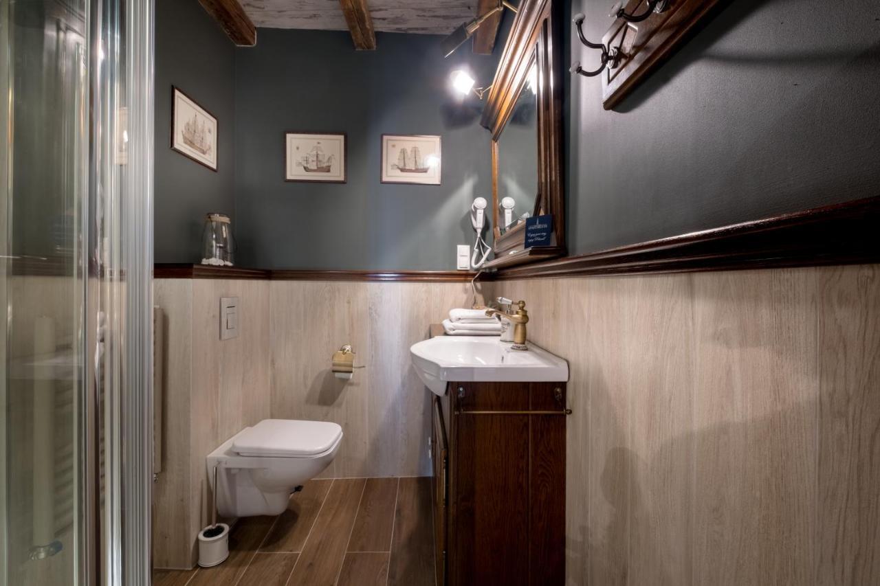 Old House Apartments Poznan Ngoại thất bức ảnh