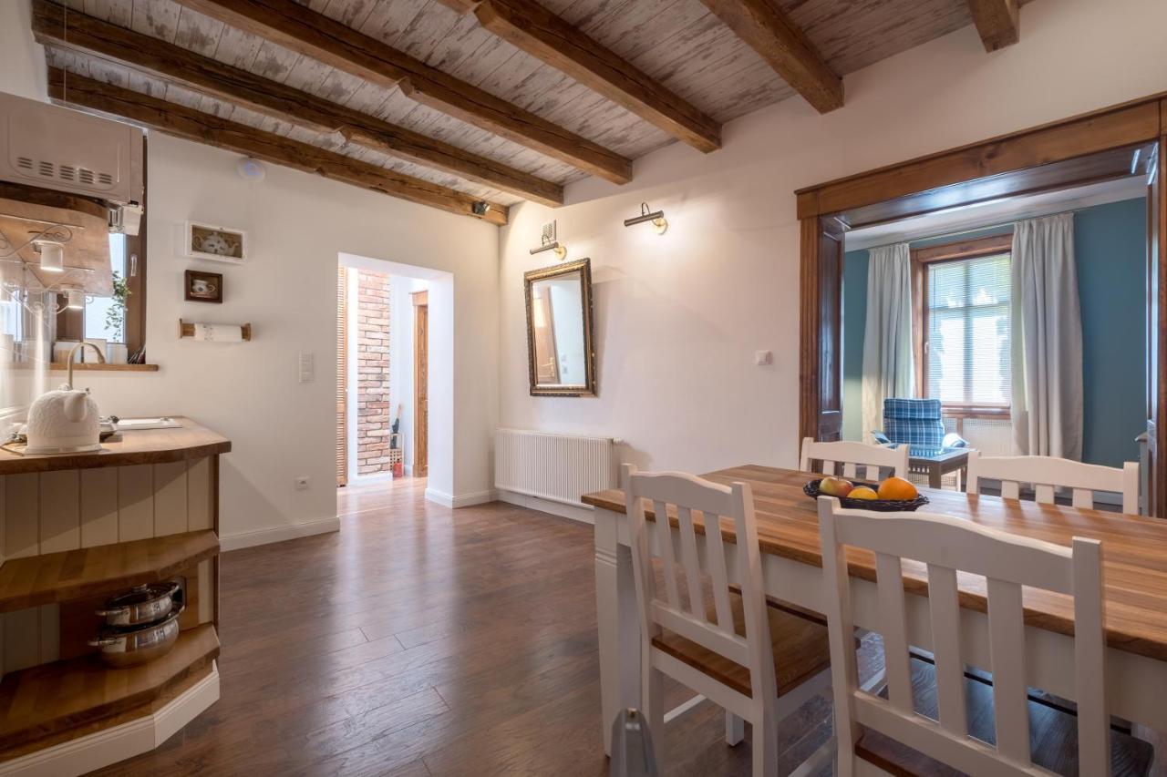 Old House Apartments Poznan Ngoại thất bức ảnh