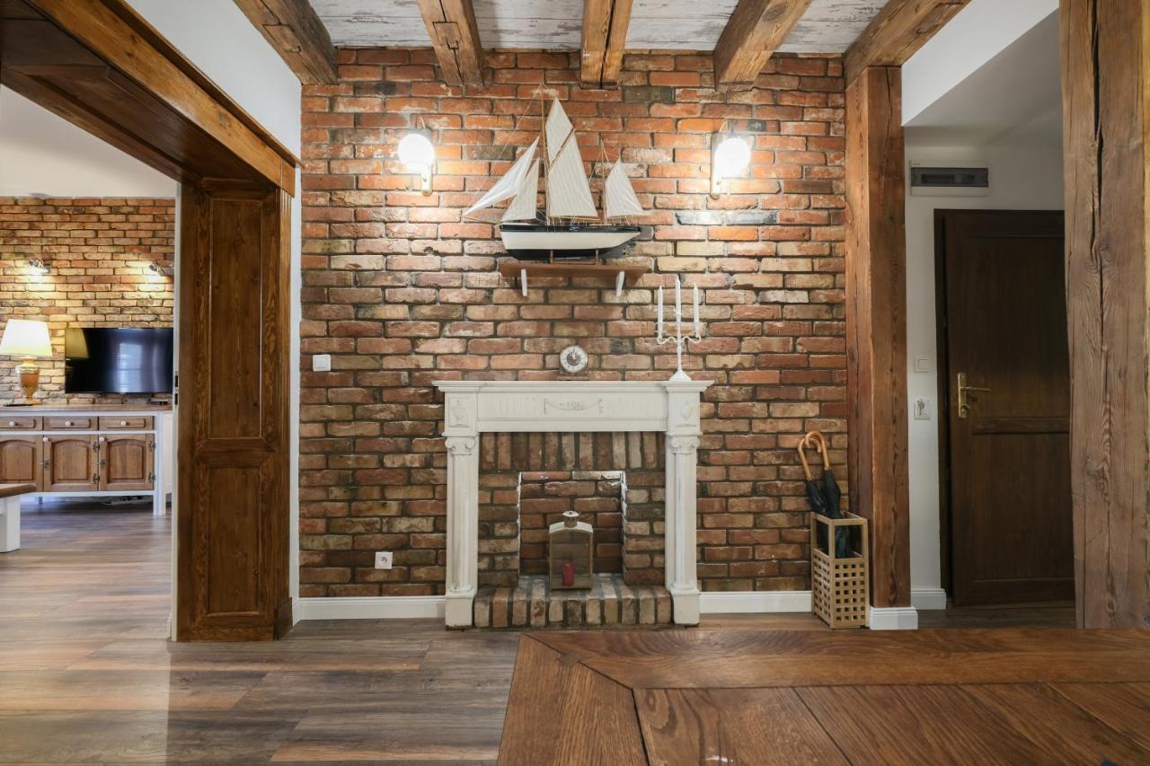 Old House Apartments Poznan Ngoại thất bức ảnh