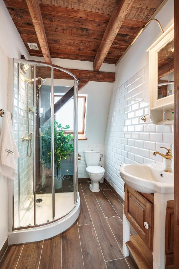Old House Apartments Poznan Ngoại thất bức ảnh