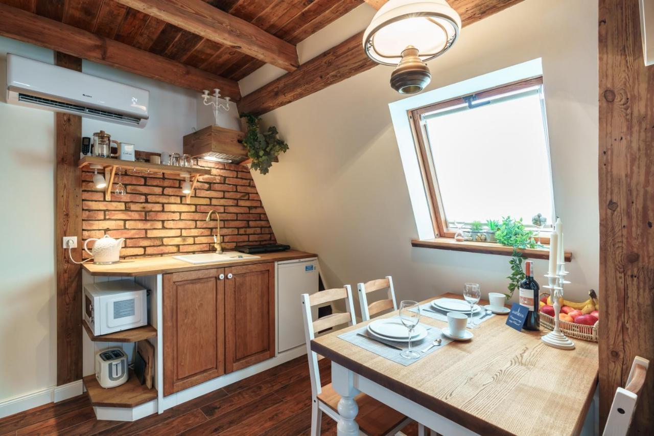 Old House Apartments Poznan Ngoại thất bức ảnh